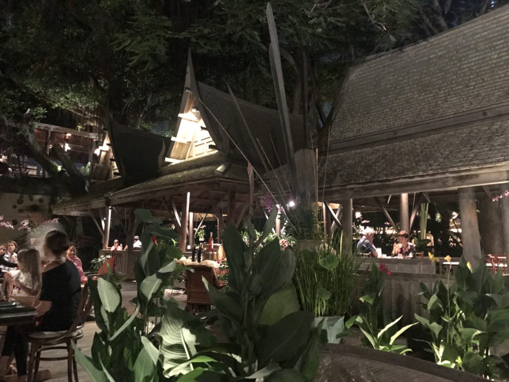半島酒店Peninsula Bangkok泰式晚餐