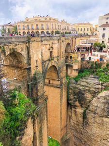 山城隆達Ronda